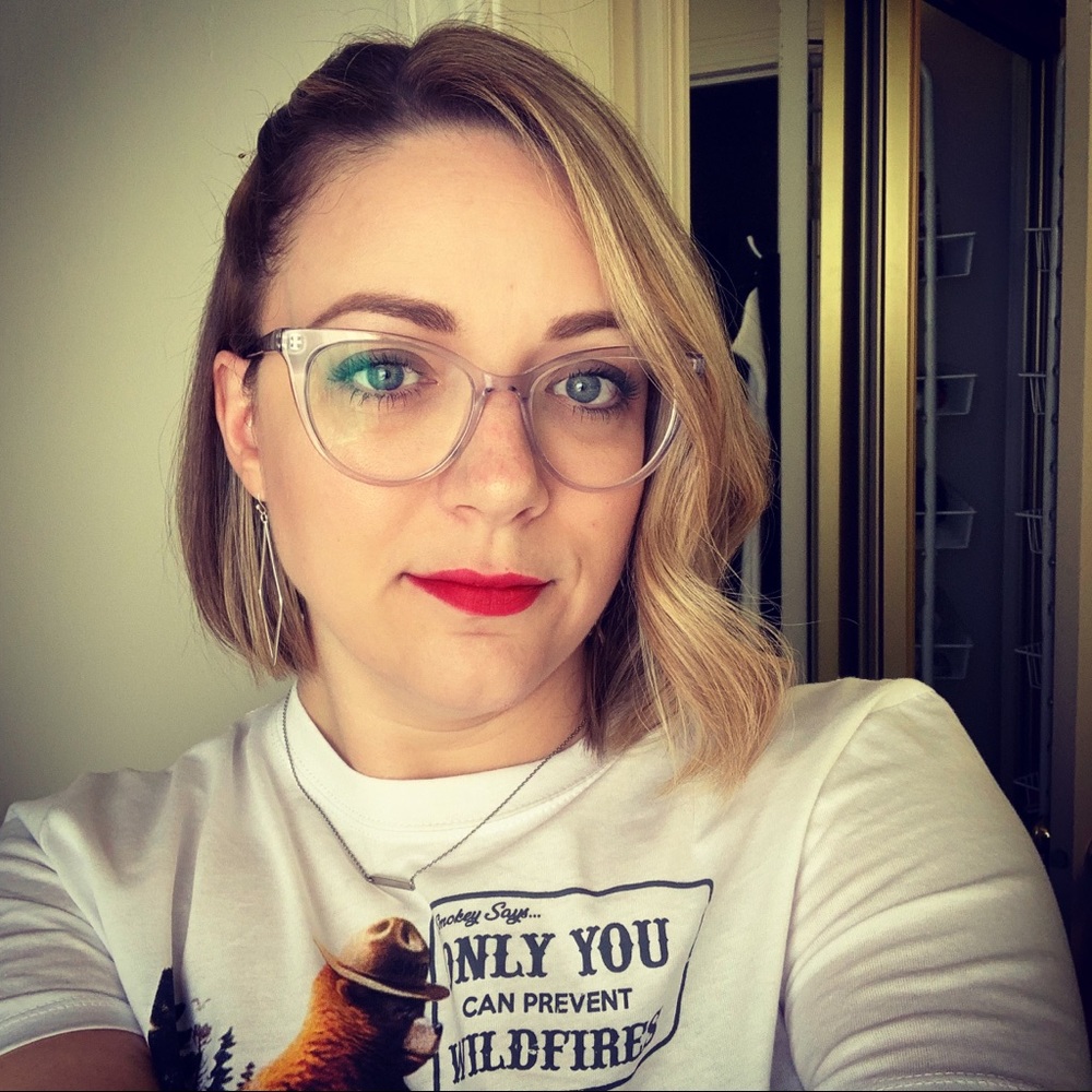 Meet your Posher, Meagon